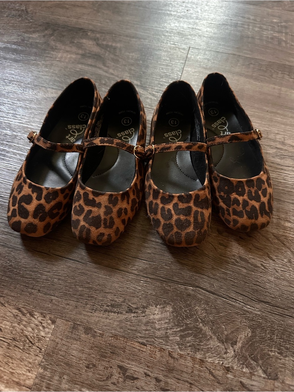 art class twin Girls' Leopard Print Mary Jane Shoes - Brown 13